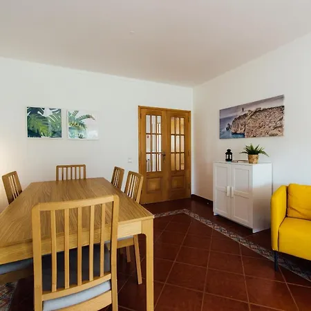 Lahoulou House